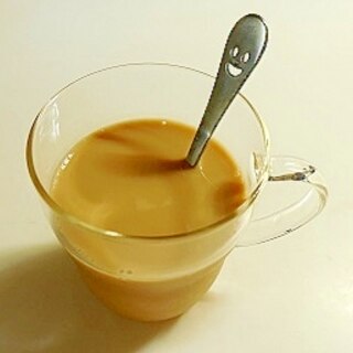 甘さ控えめな簡単バニラコーヒー牛乳